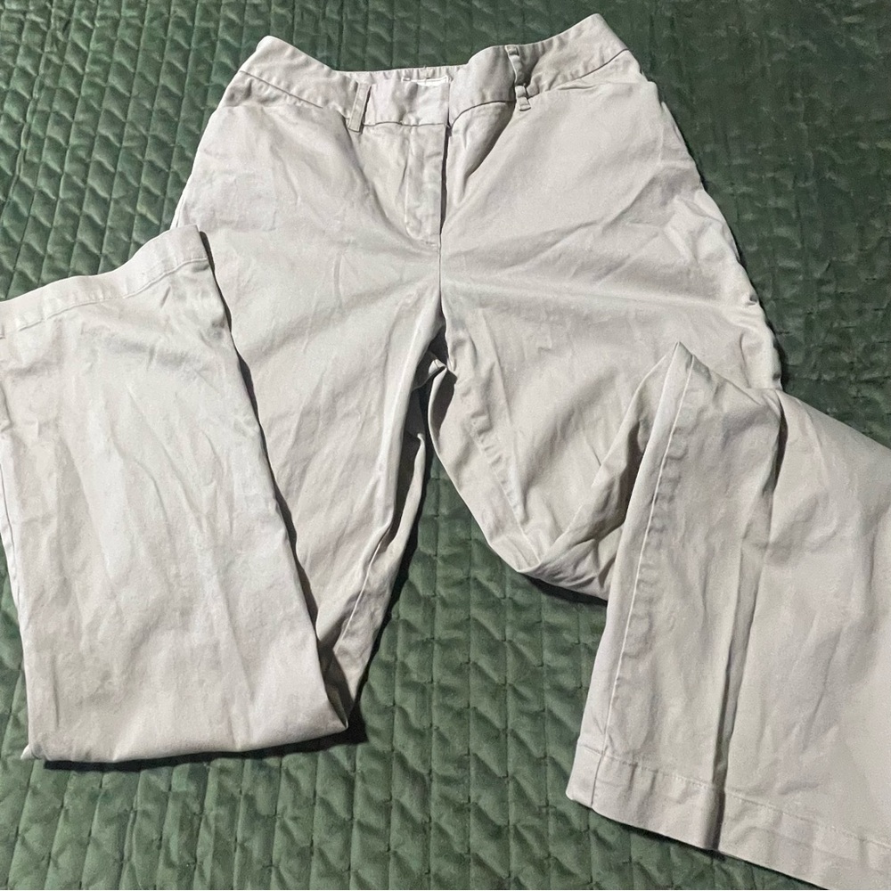 Chico’s Chinos light khaki pants‎ size Chico’s 0, US Size 4